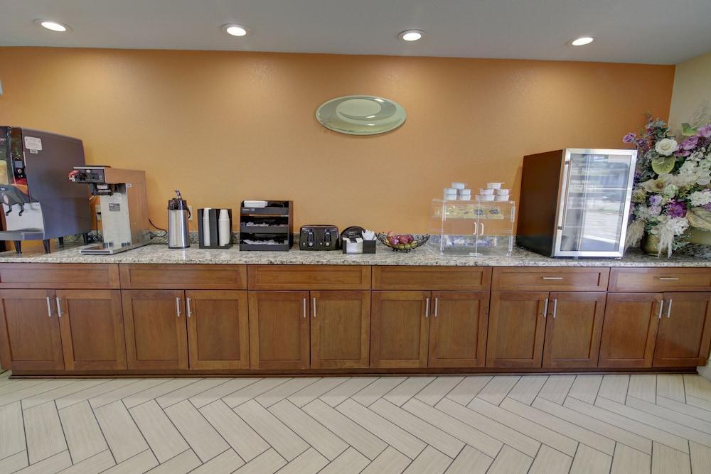 Econo Lodge At Military Circle Norfolk Dış mekan fotoğraf