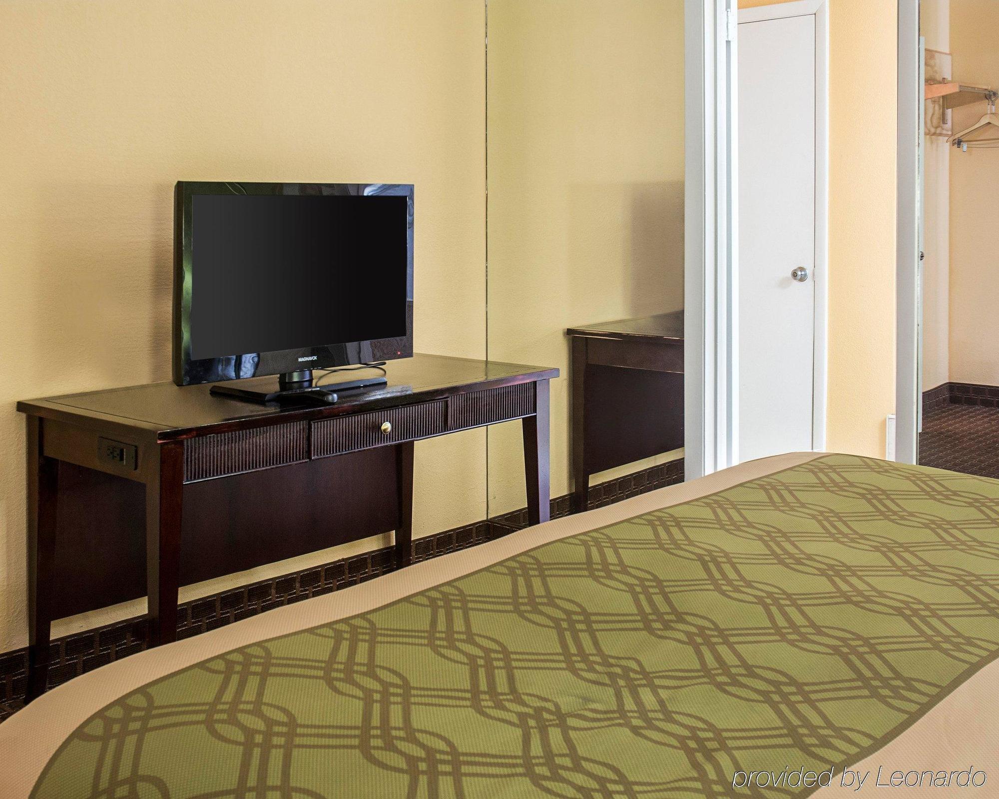 Econo Lodge At Military Circle Norfolk Dış mekan fotoğraf