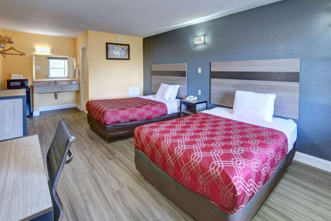 Econo Lodge At Military Circle Norfolk Dış mekan fotoğraf